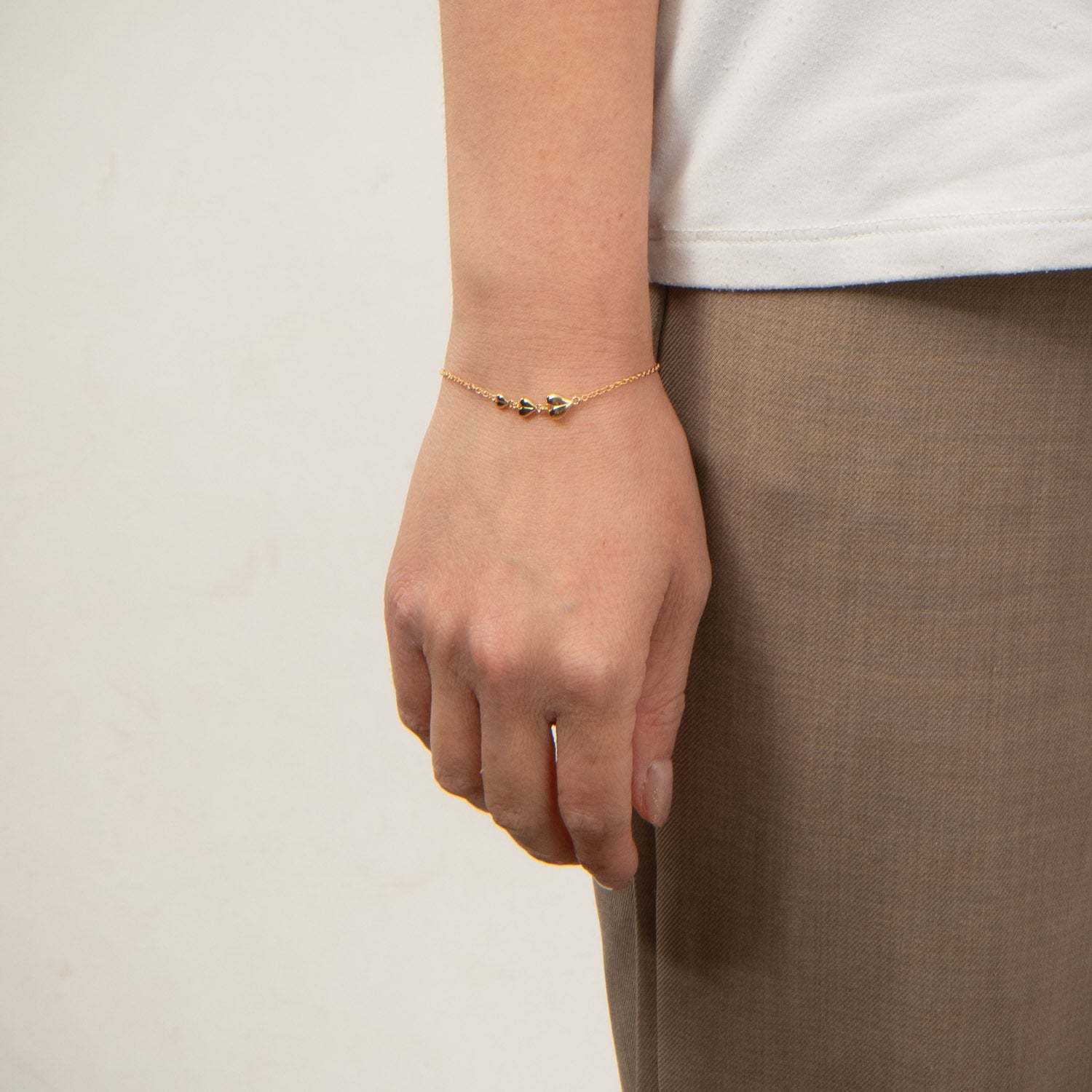 DETAIL237572