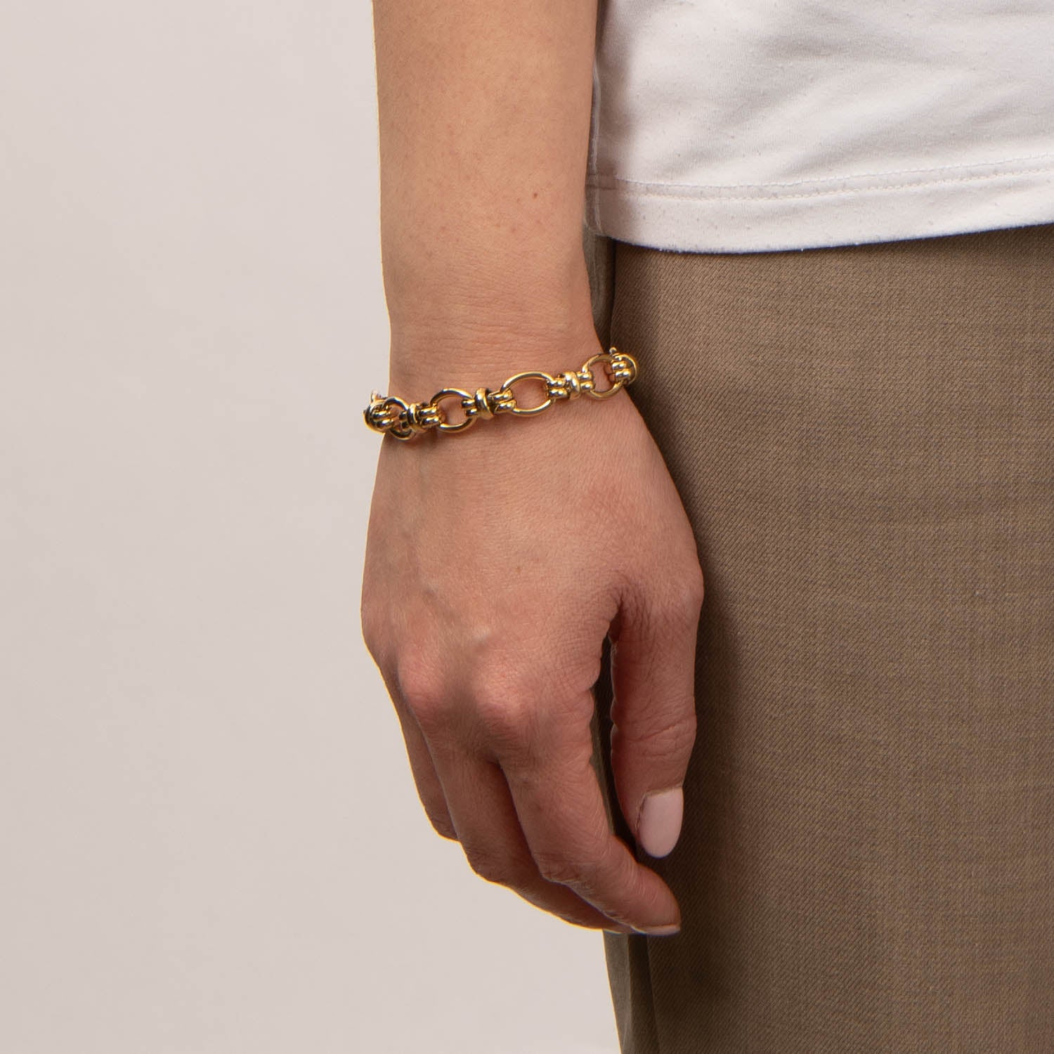 DETAIL239875