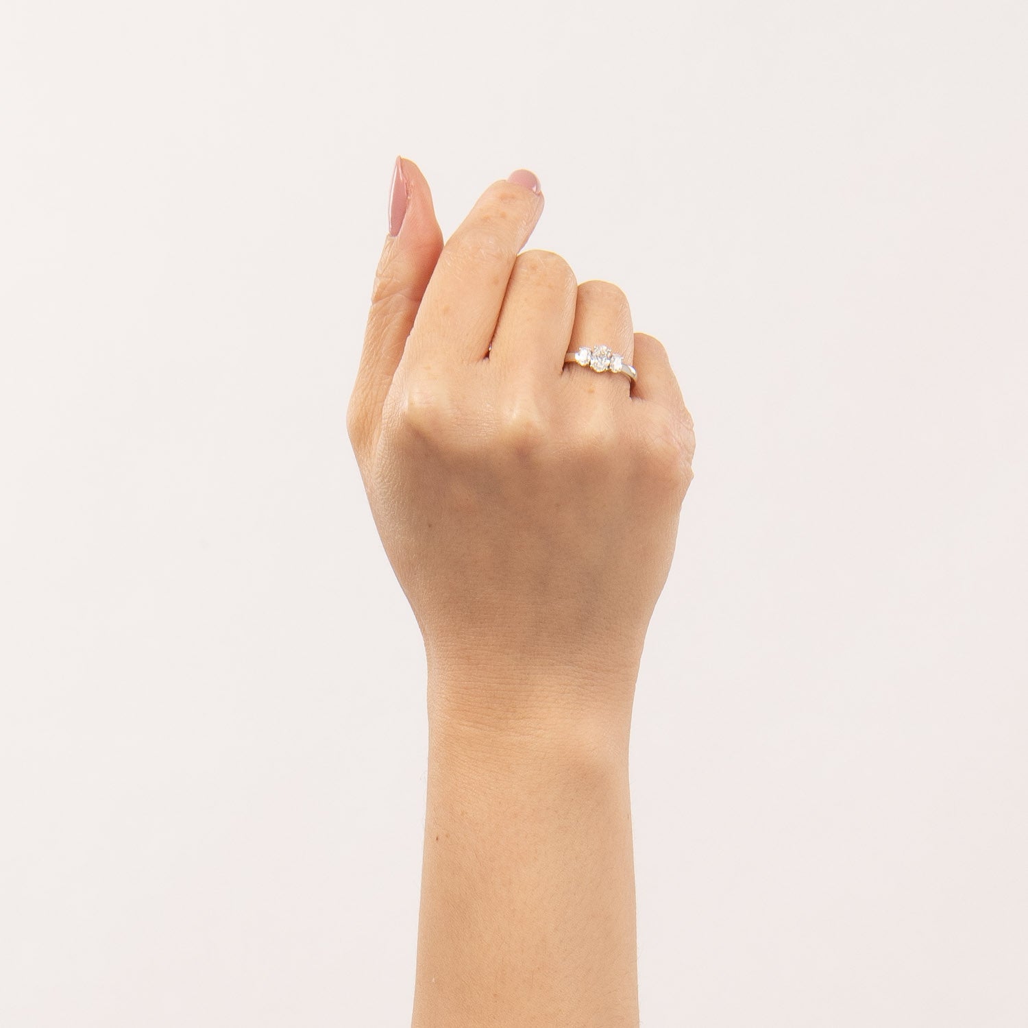 DETAIL242859