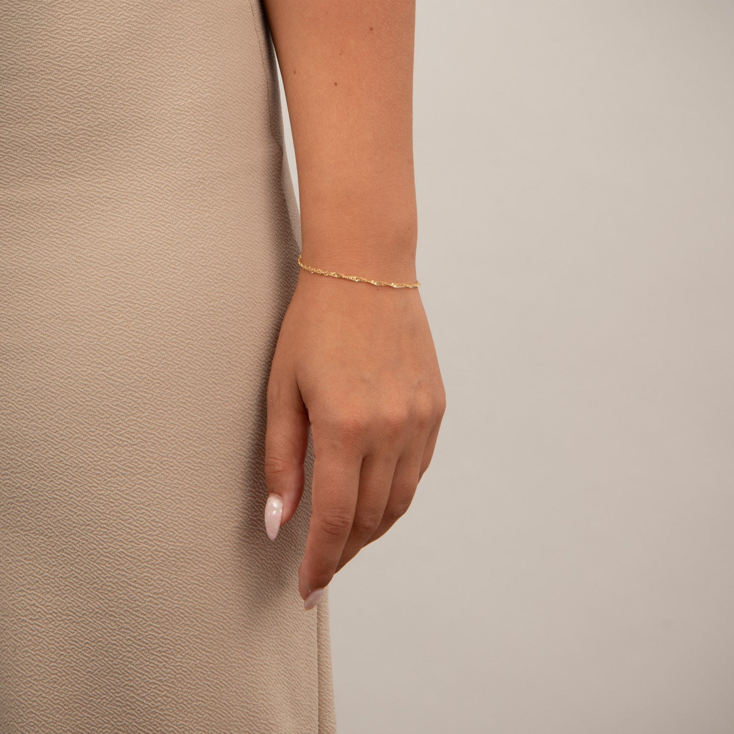DETAIL252575