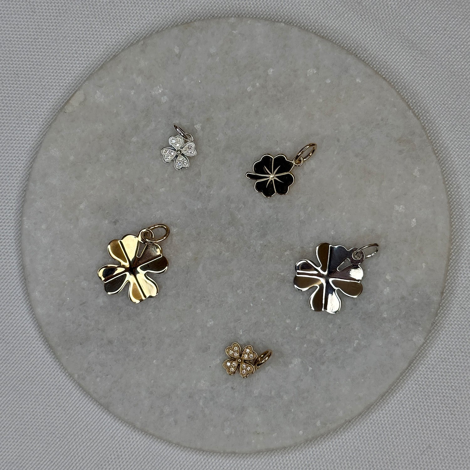 DETAIL228979