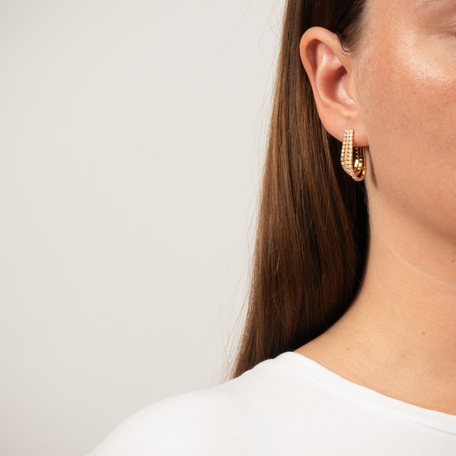 DETAIL213586