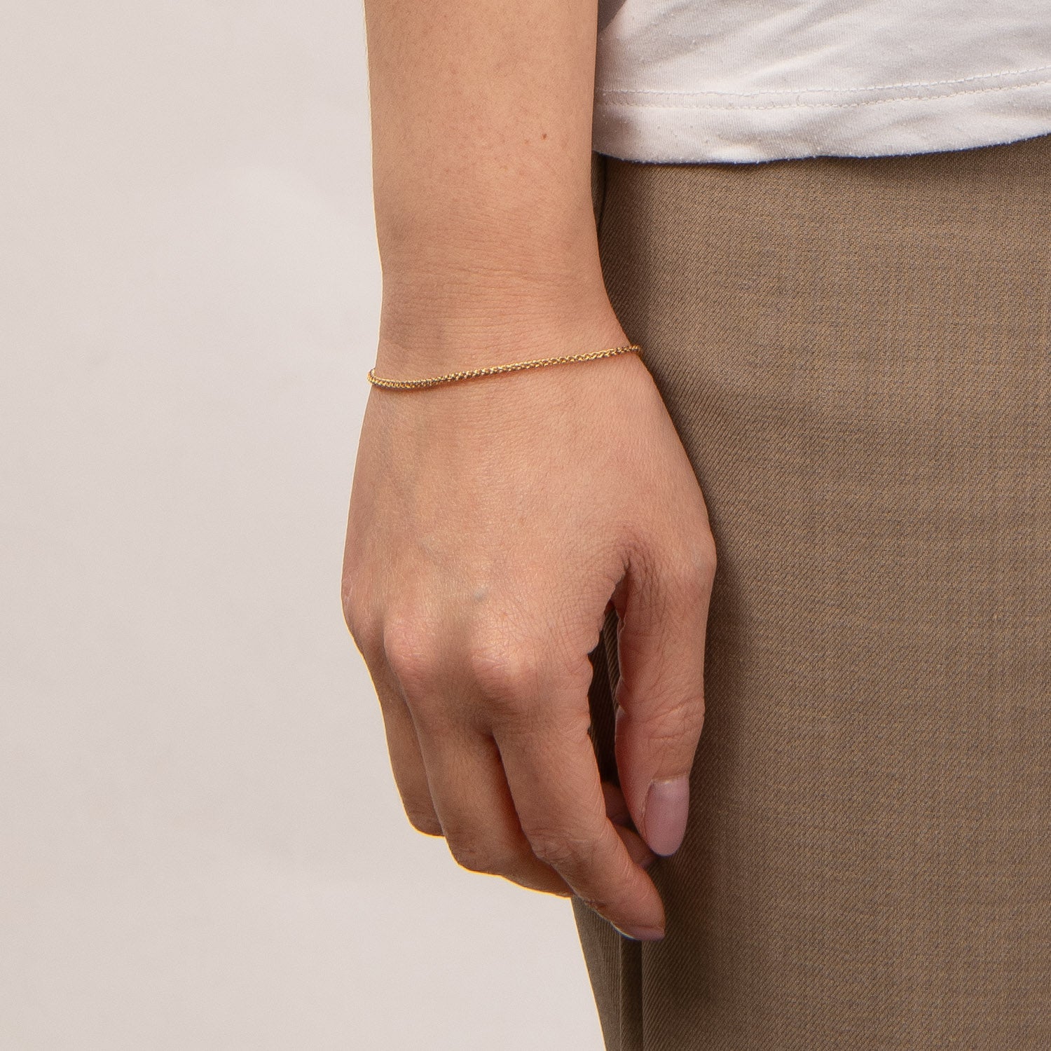 DETAIL245471