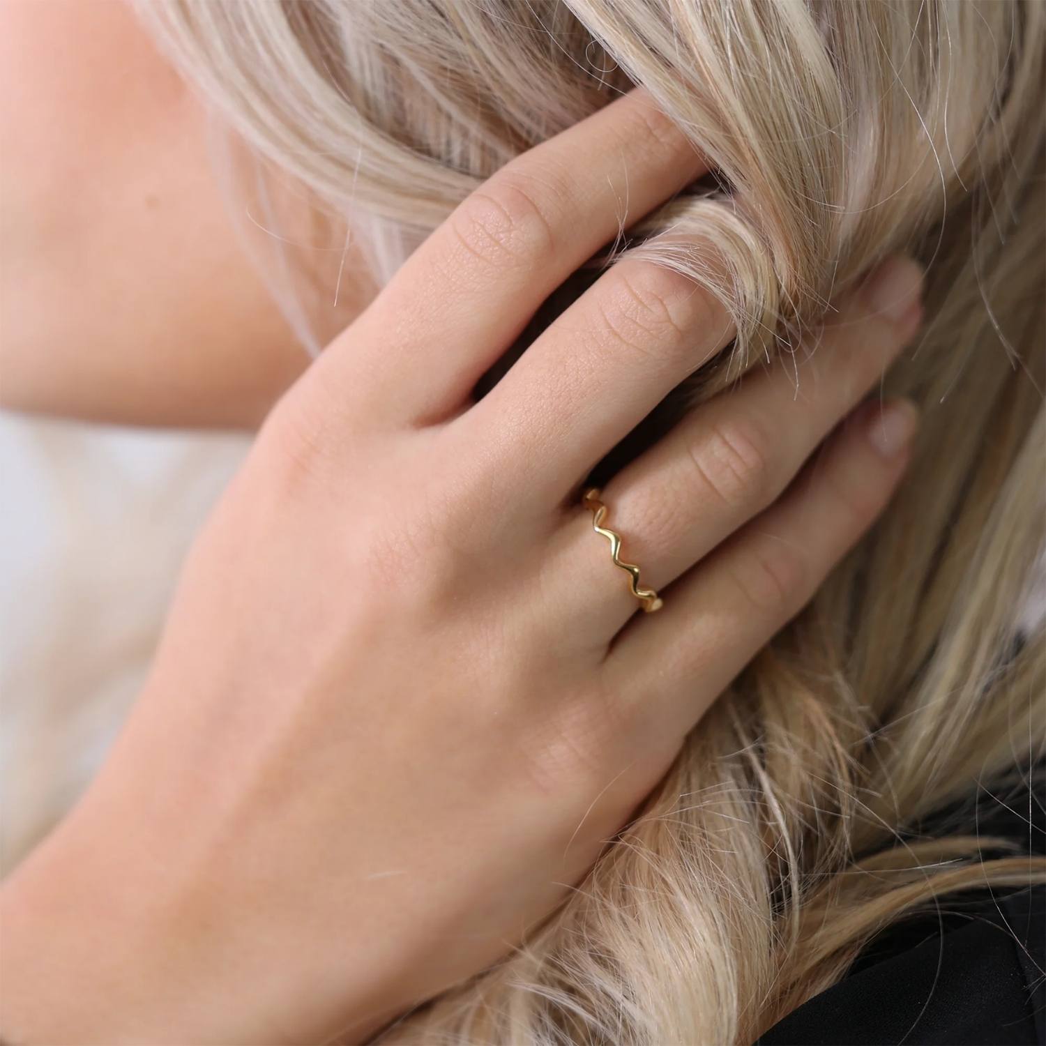 DETAIL255740