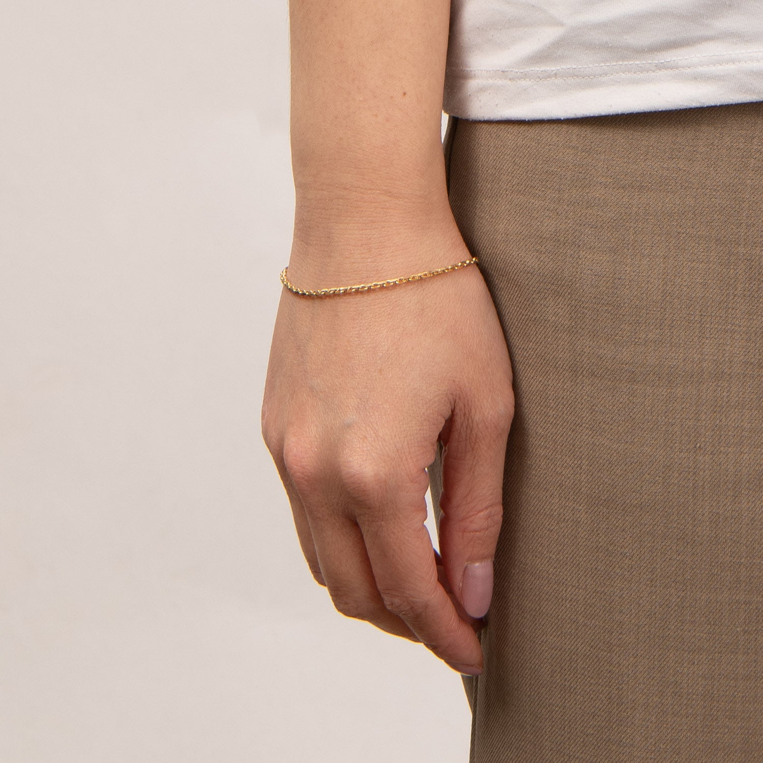 DETAIL245479