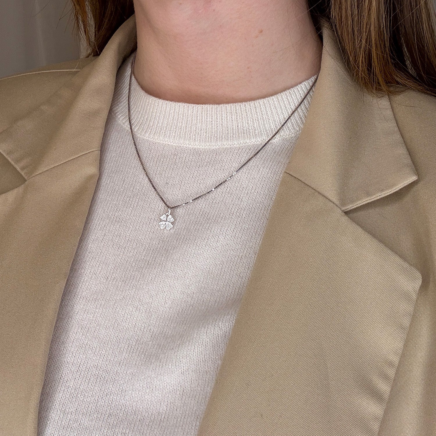 DETAIL228969