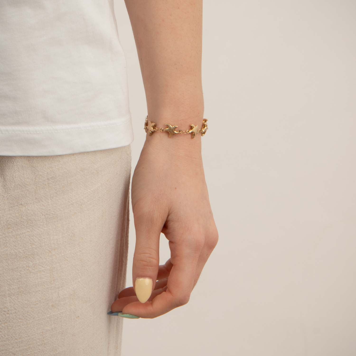DETAIL227699