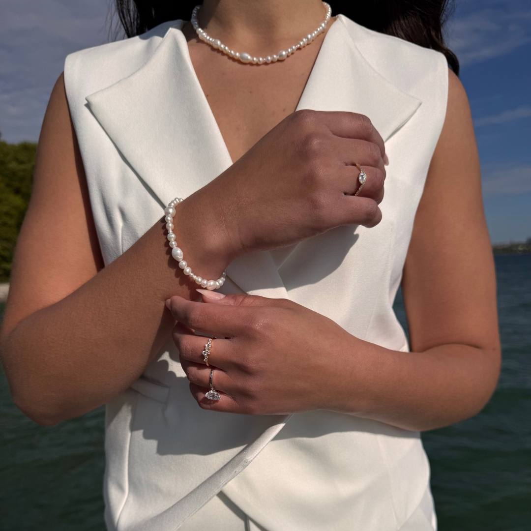 DETAIL246831