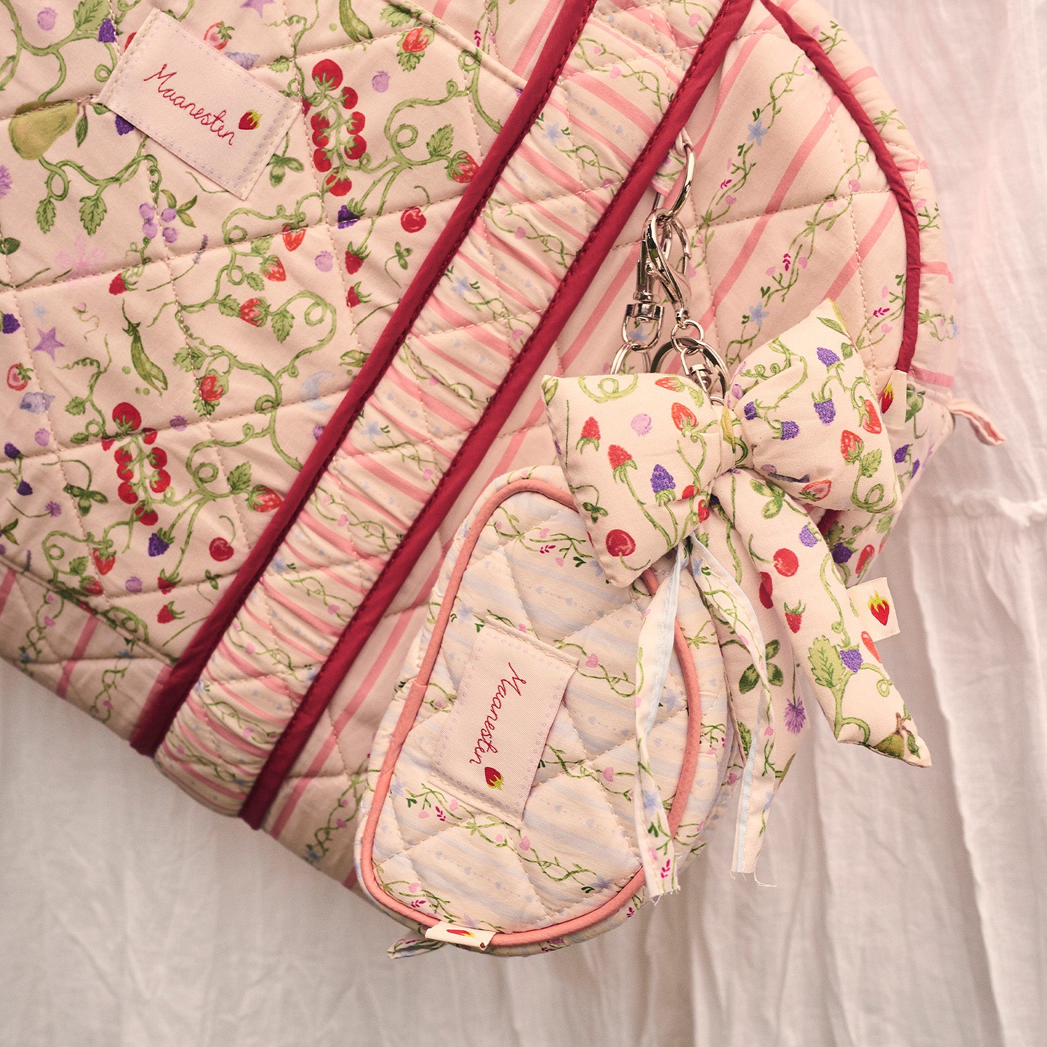 DETAIL239773