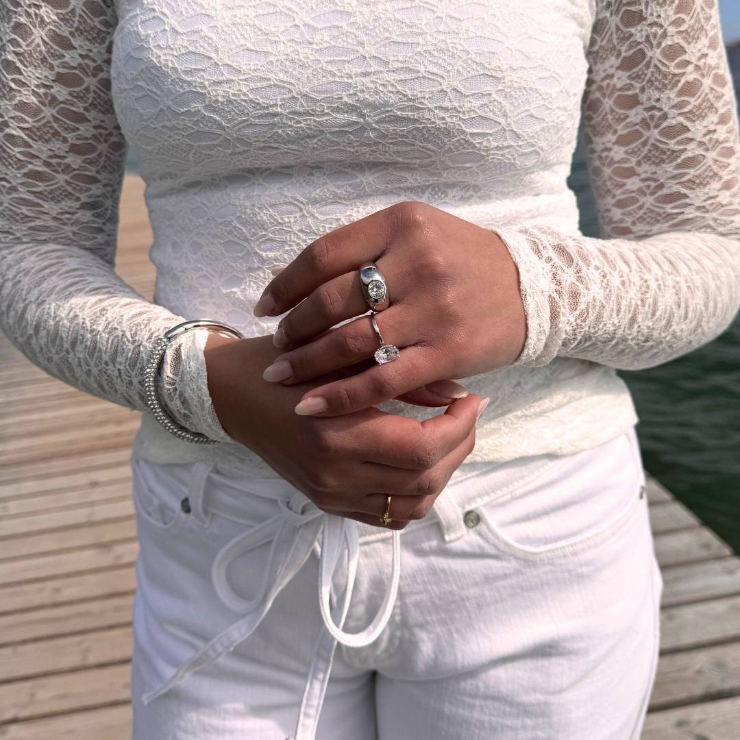 DETAIL254893