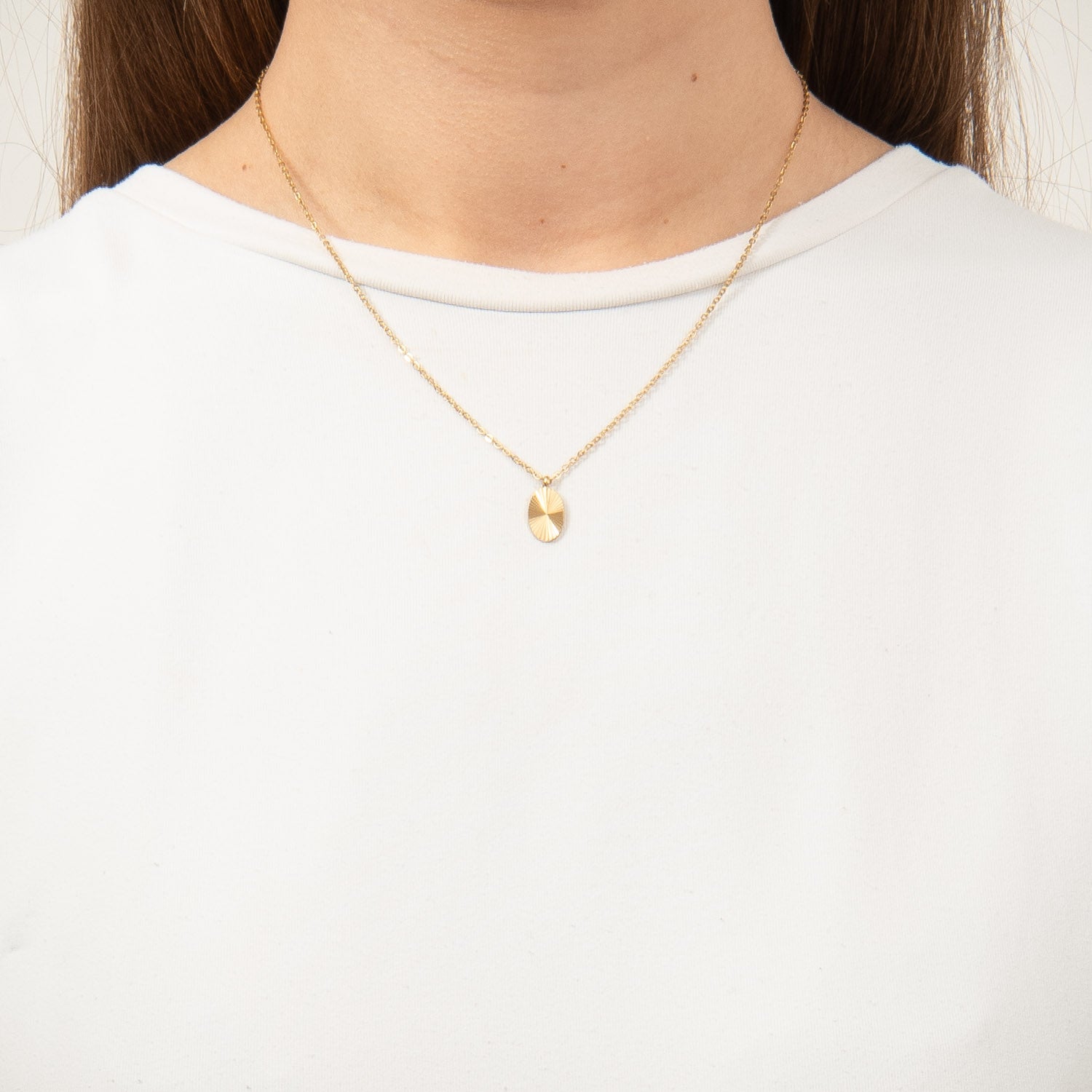 DETAIL238582