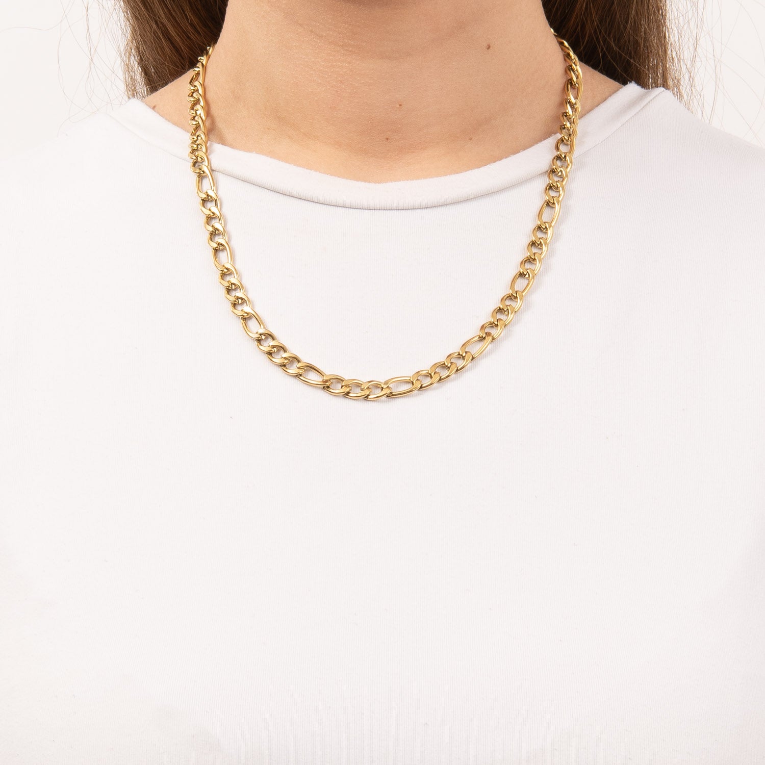 DETAIL240383