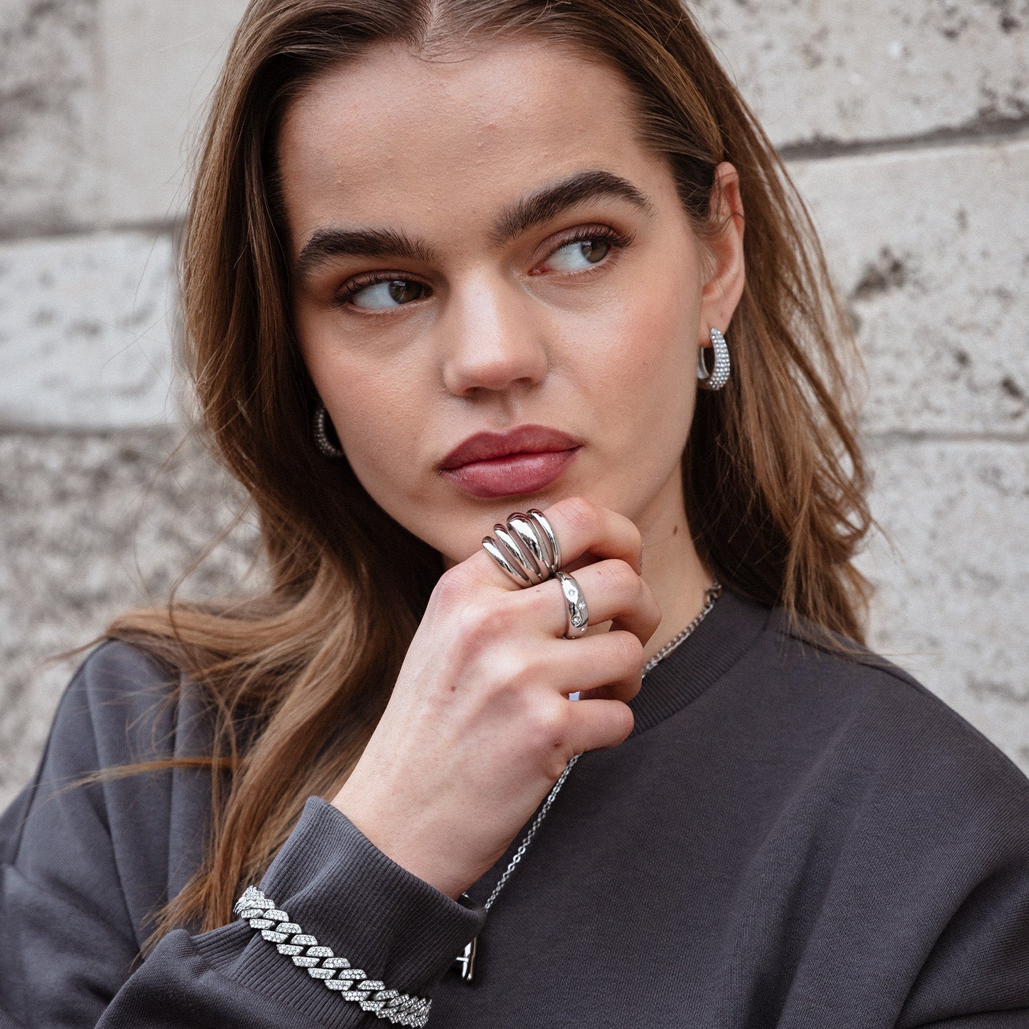 DETAIL240120