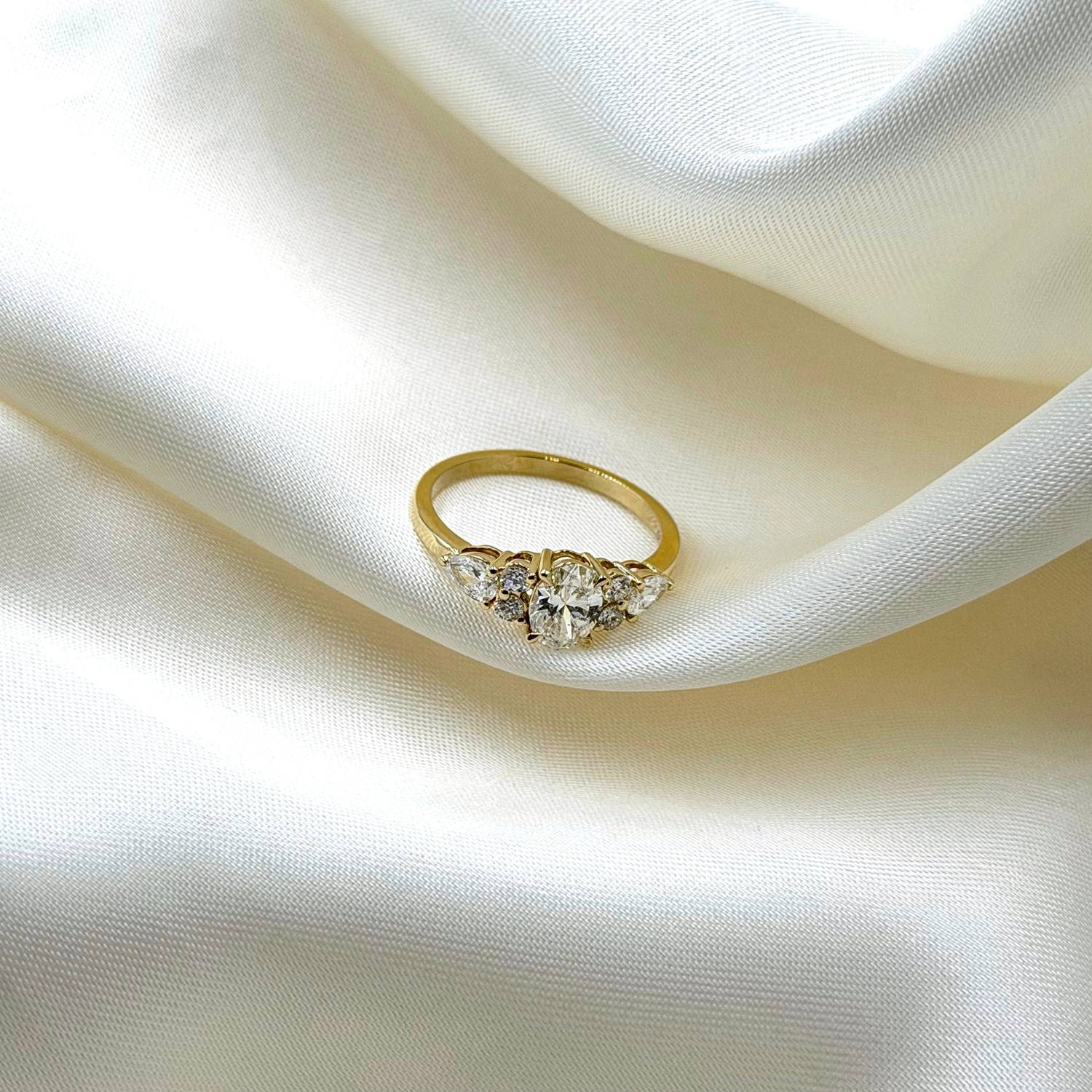 DETAIL242828