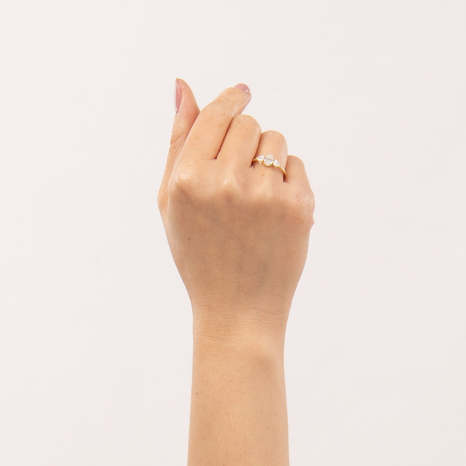 DETAIL242840