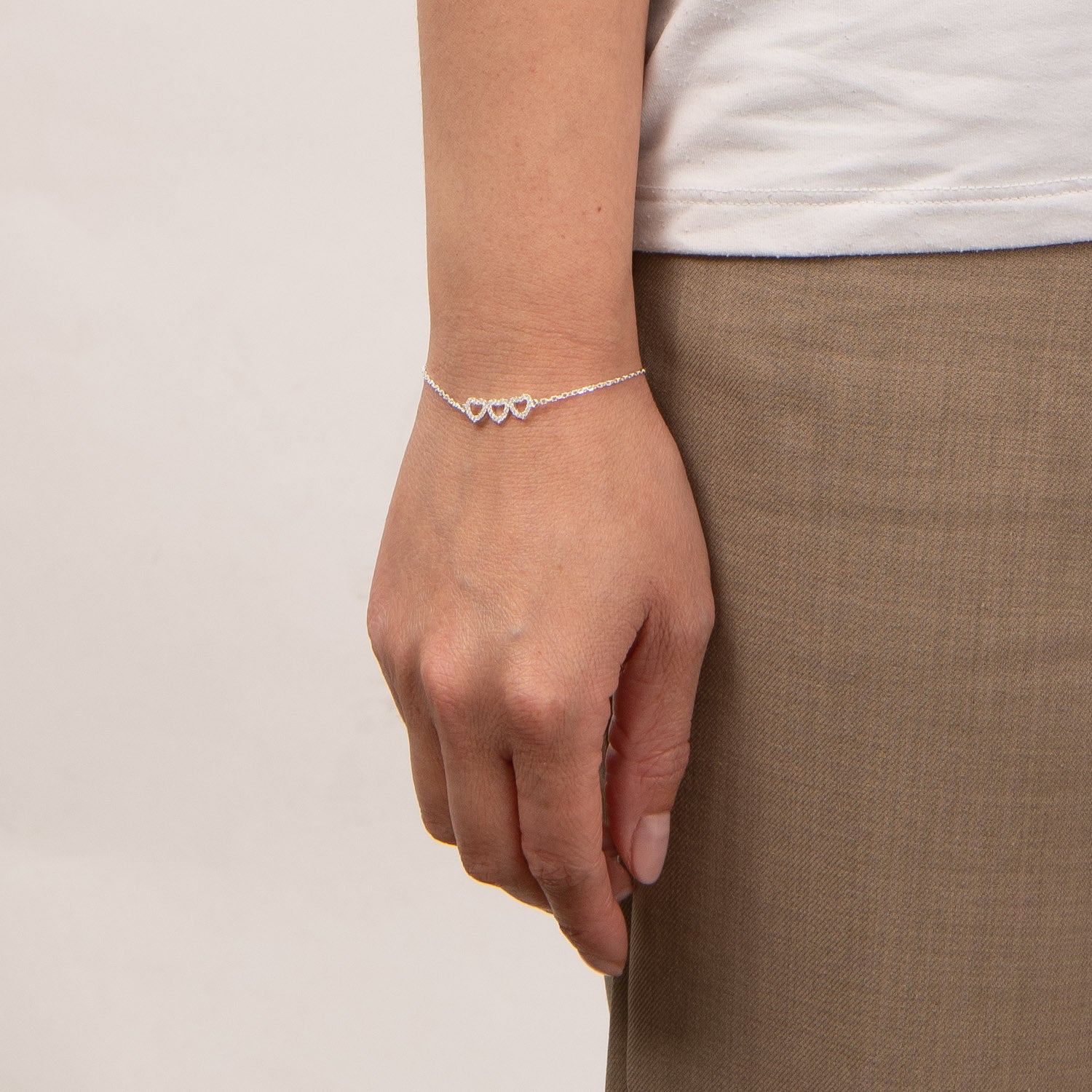 DETAIL243265