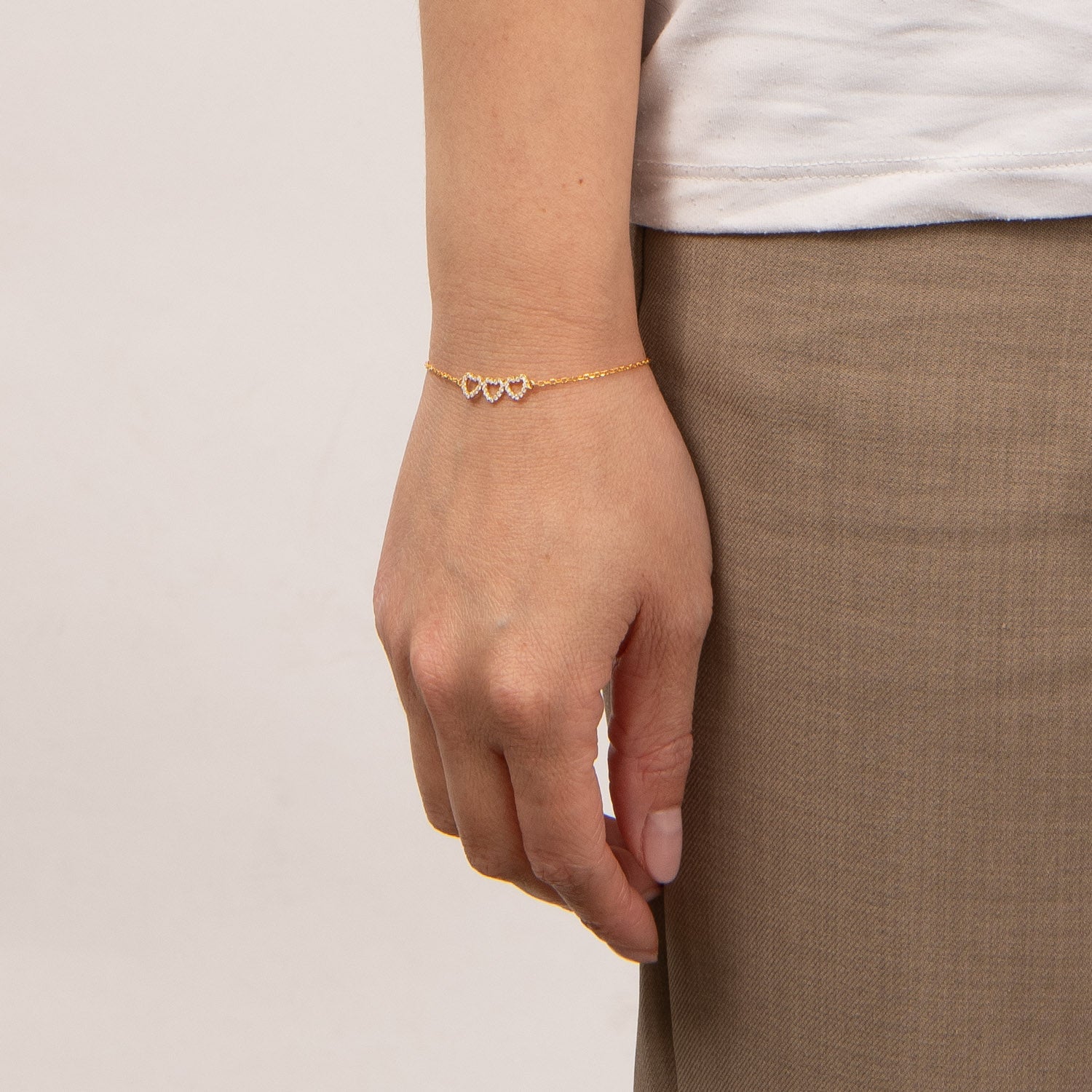 DETAIL243266