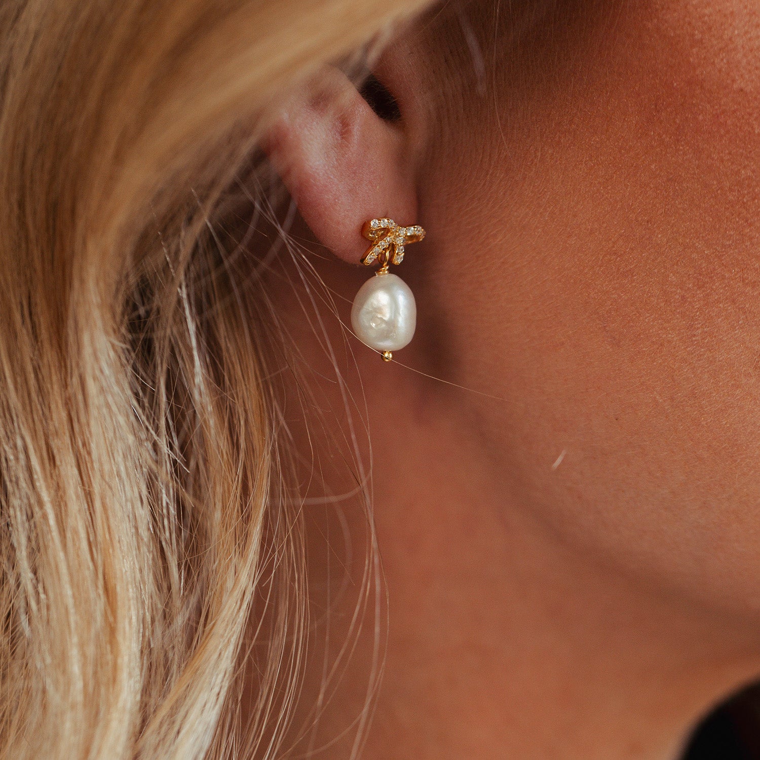 DETAIL243160