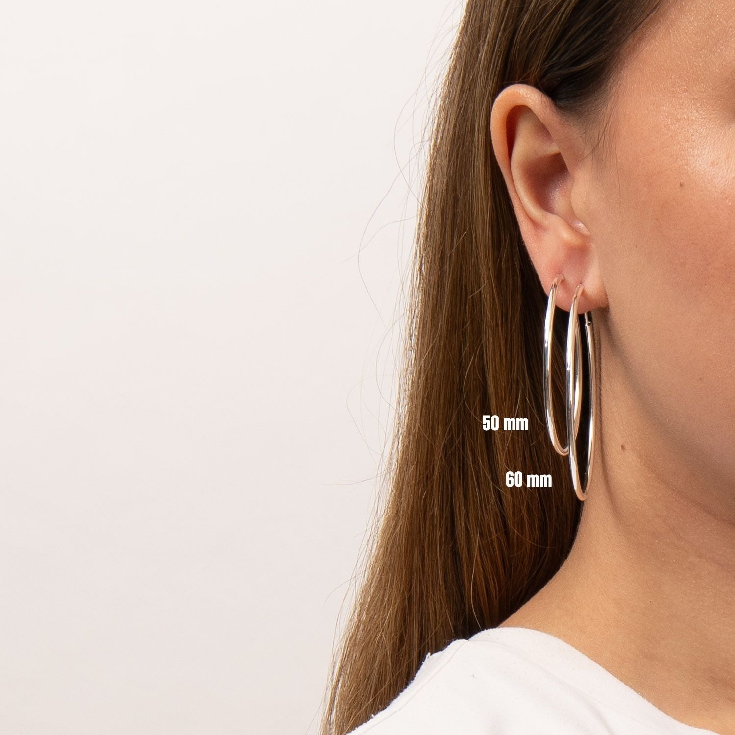 DETAIL256704