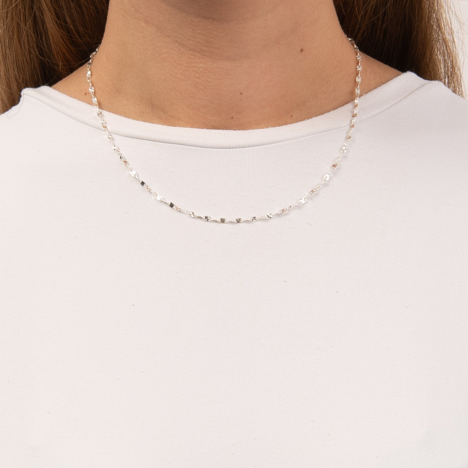 DETAIL254817