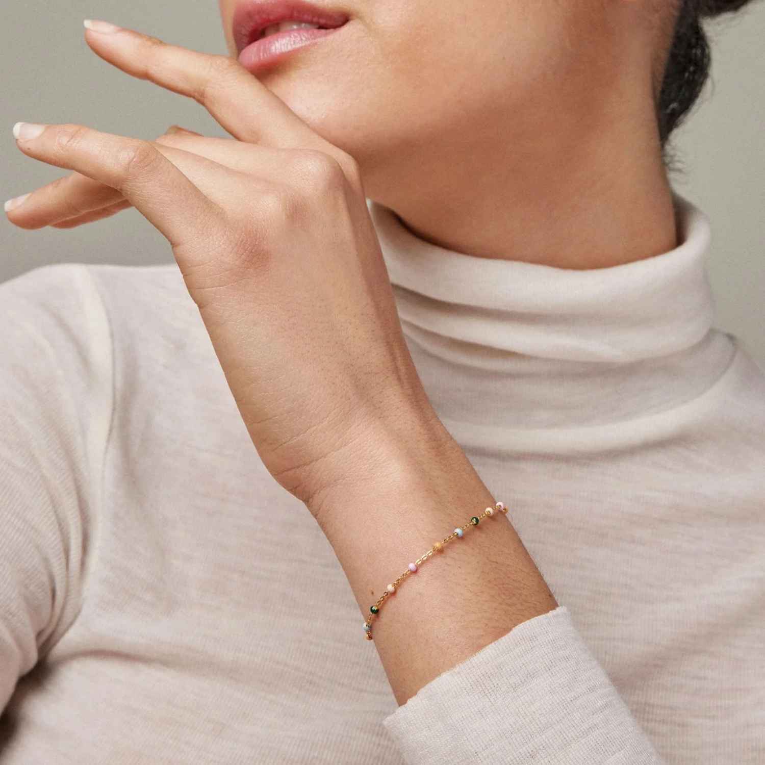 DETAIL251525