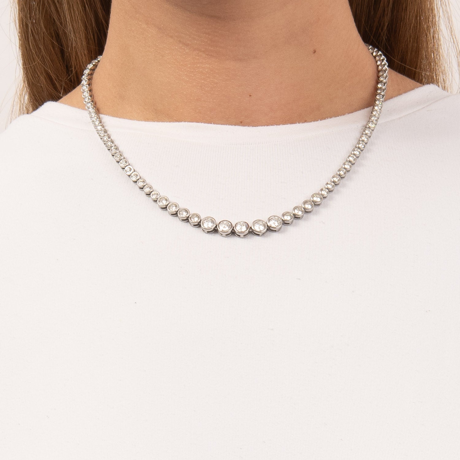 DETAIL256731