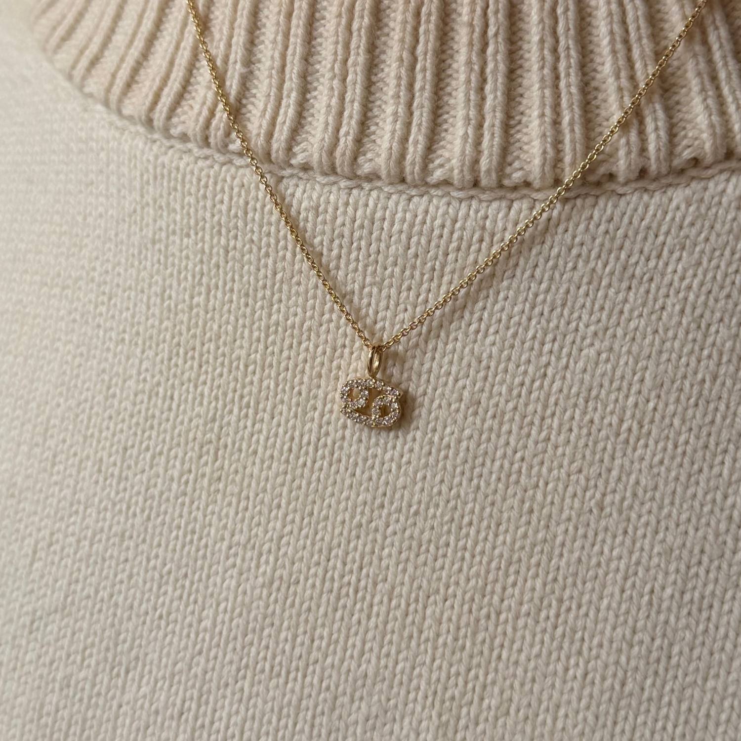 DETAIL242546