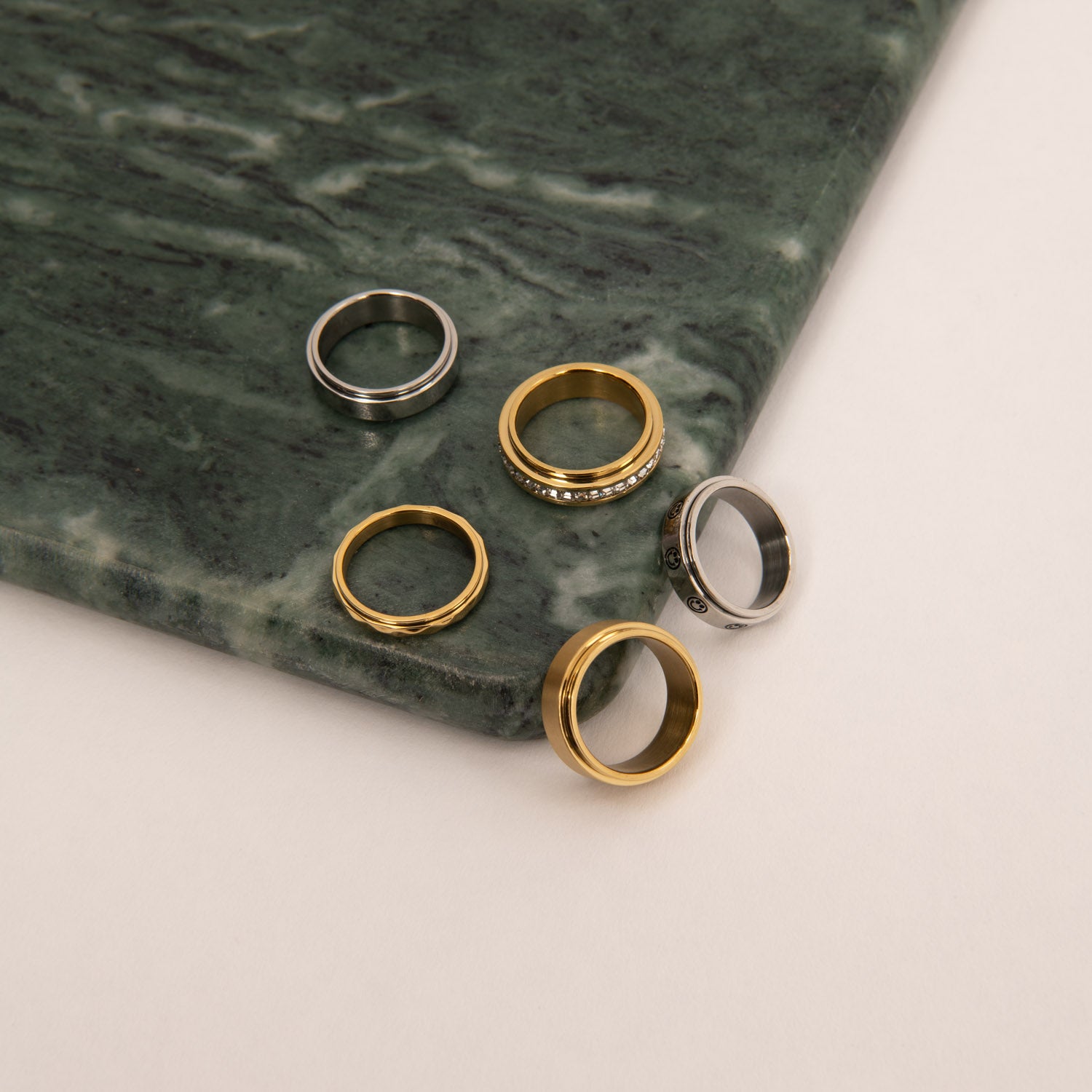 DETAIL247555