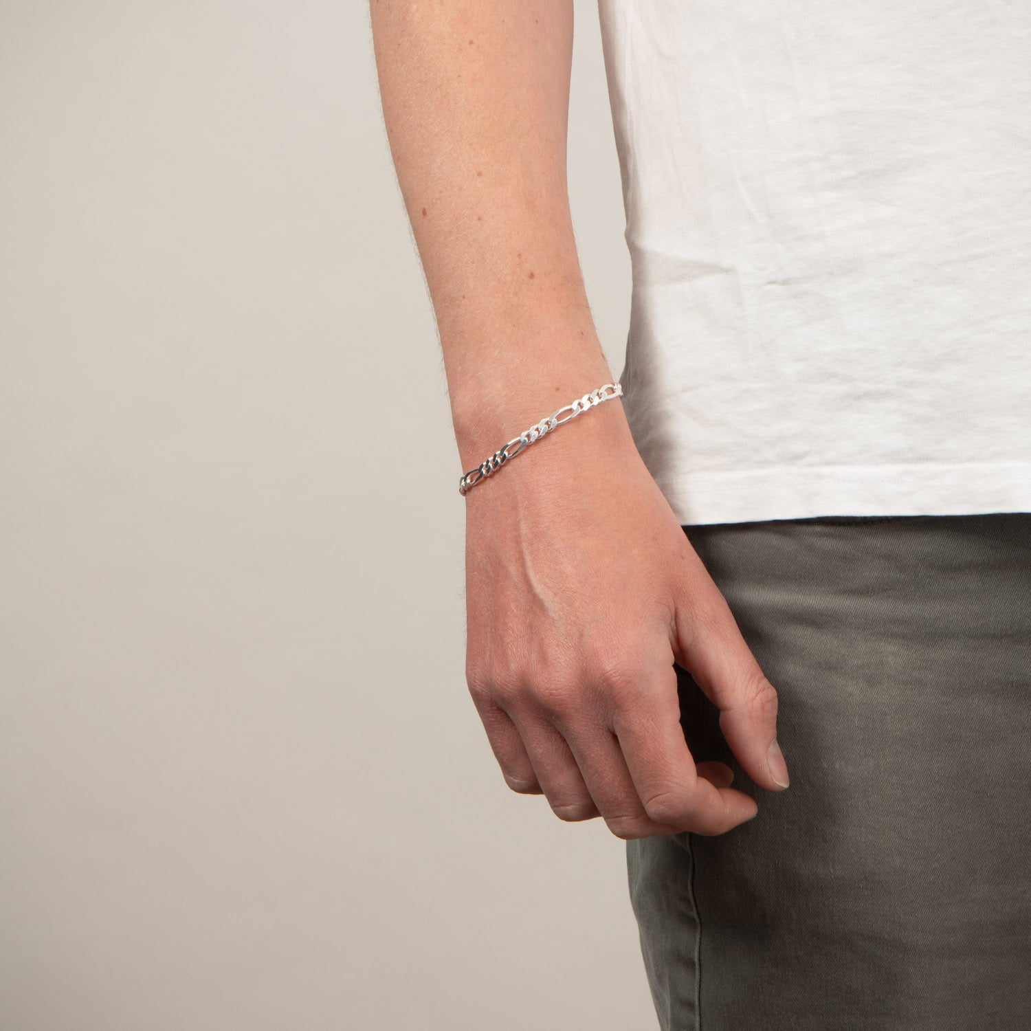 DETAIL213429