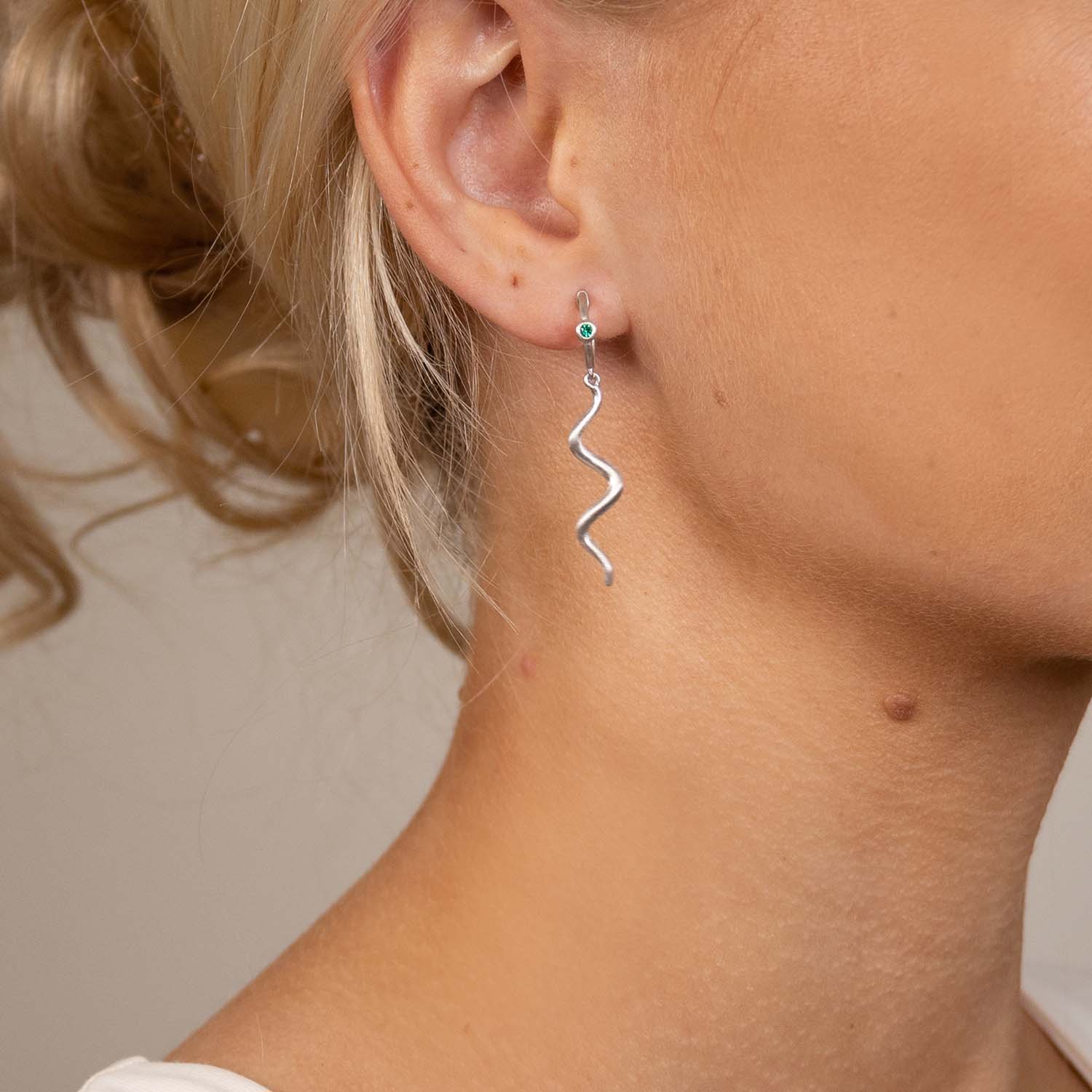 DETAIL208374