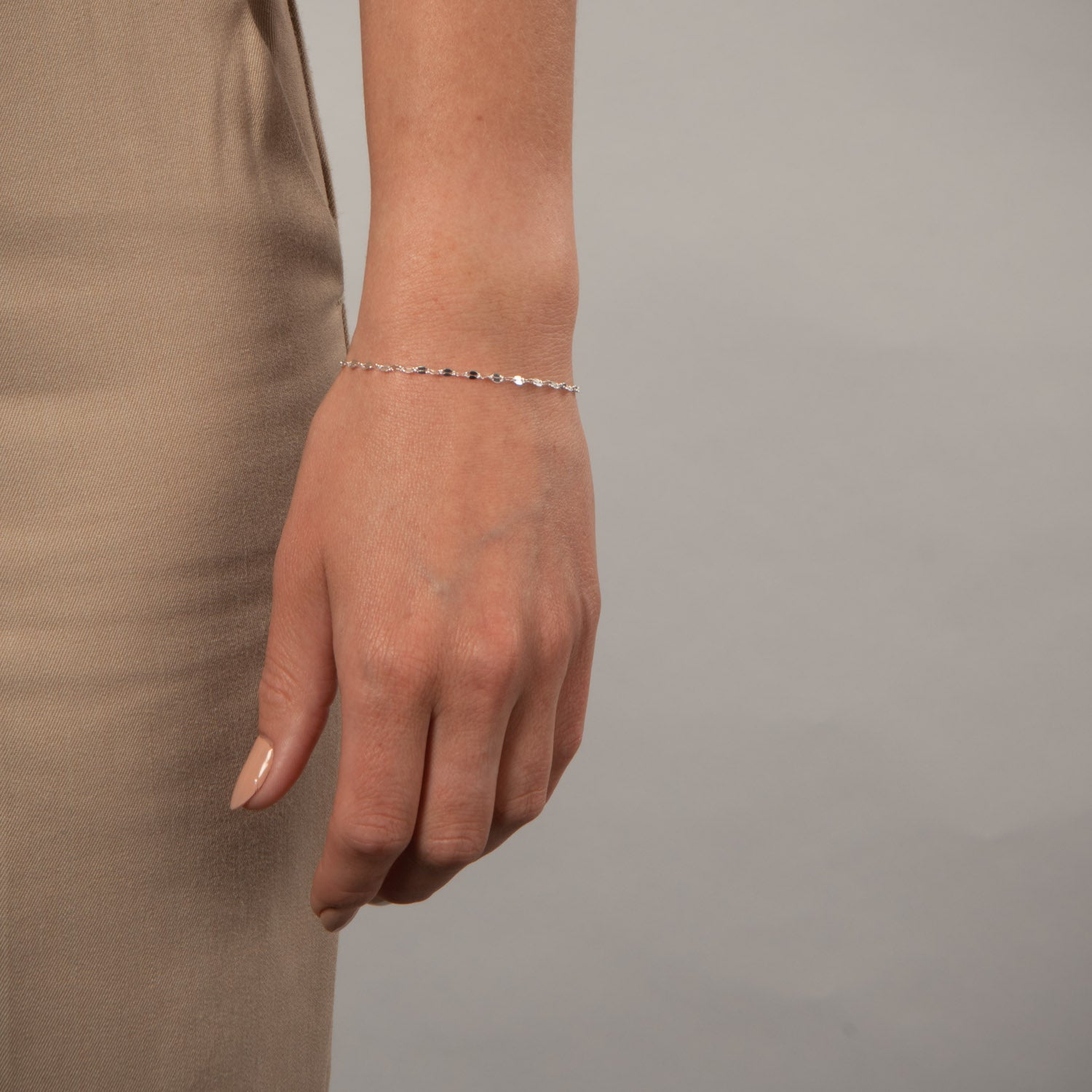 DETAIL208525
