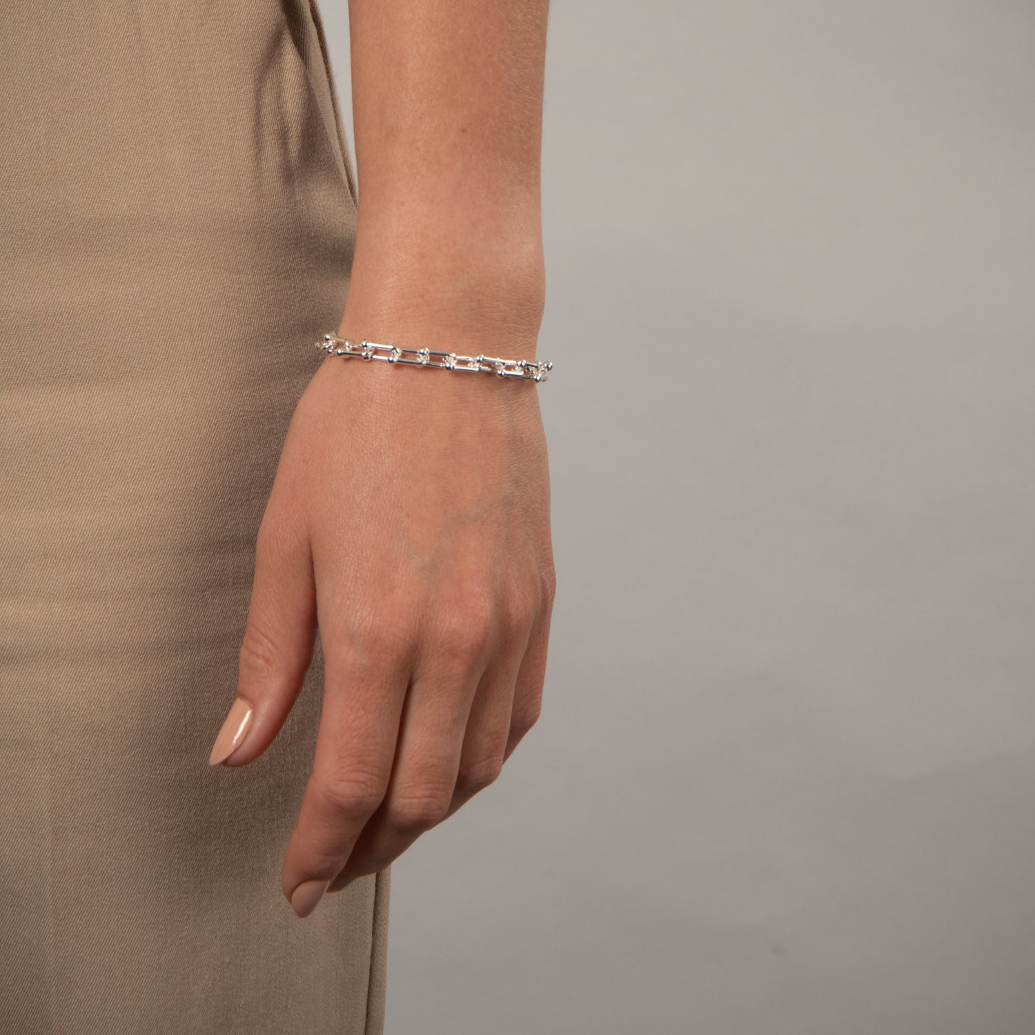 DETAIL208515